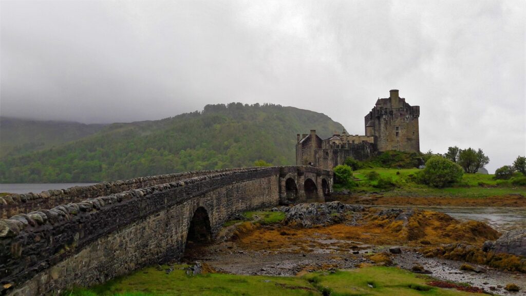 Eilean Donan Castle: Ein Märchenschloss in Schottland 1